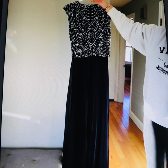 cachet navy blue dress